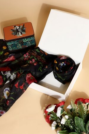 Silk Taby